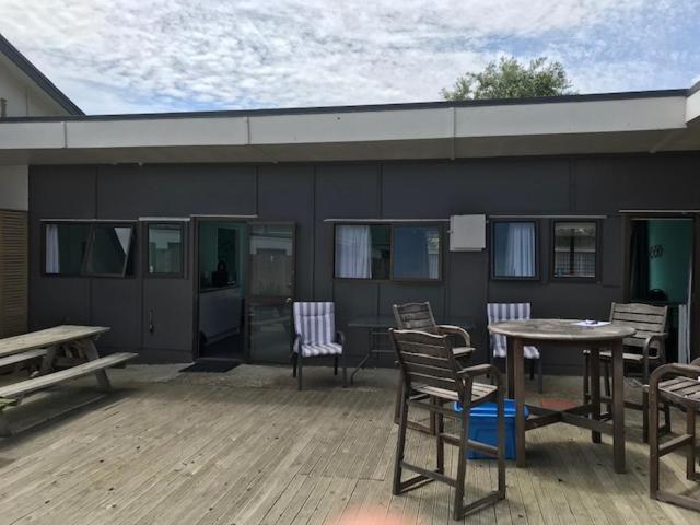 Kiwi Cabins Tapu Eksteriør billede